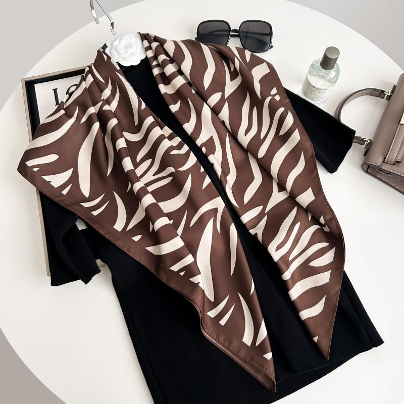 Čiernobiela hodvábna twill šatka so zvieracím vzorom - 90x90CM Jesenný/Zimný šál pre ženy