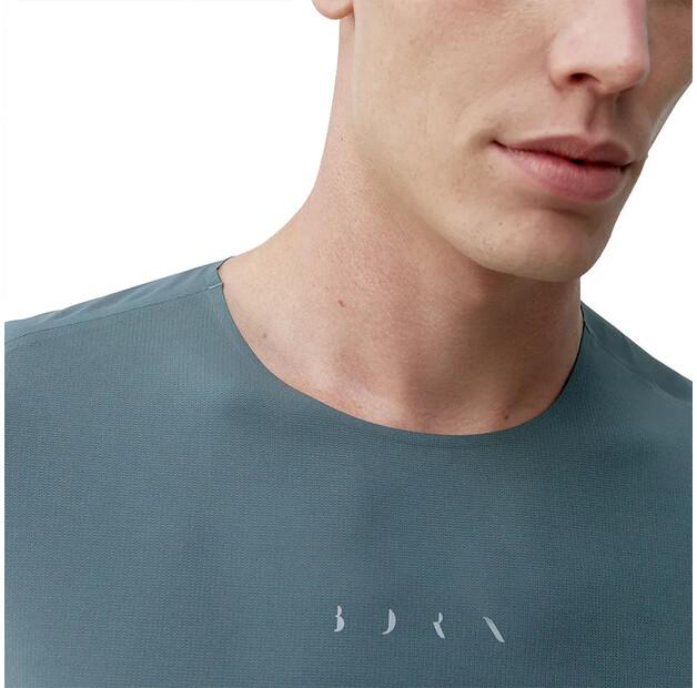 Born Living Yoga Футболка с коротким рукавом Vostok