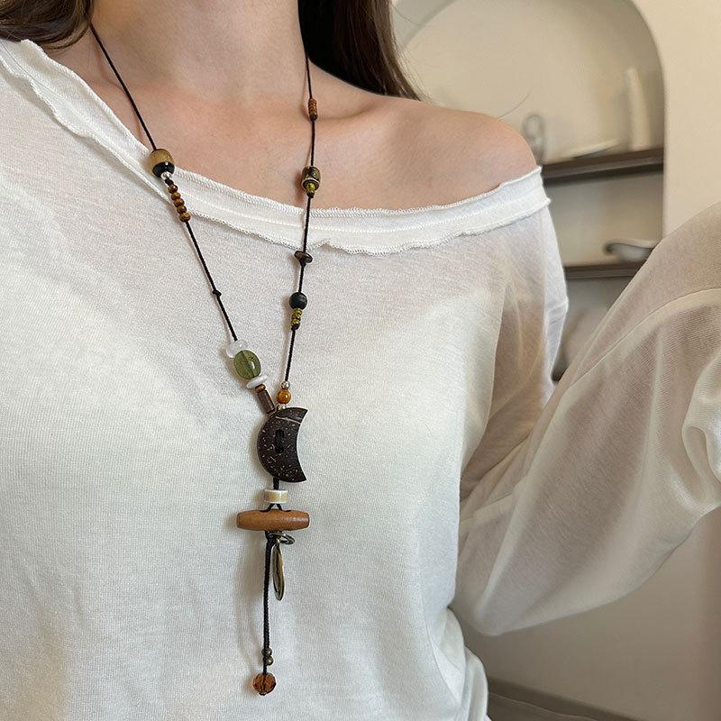 Retro Ethnic Style Crescent Moon Smiley Face Black Rope Long Necklace Women'S Light Luxury Temperament Elegant Versatile Neck Chain Sweater Chain