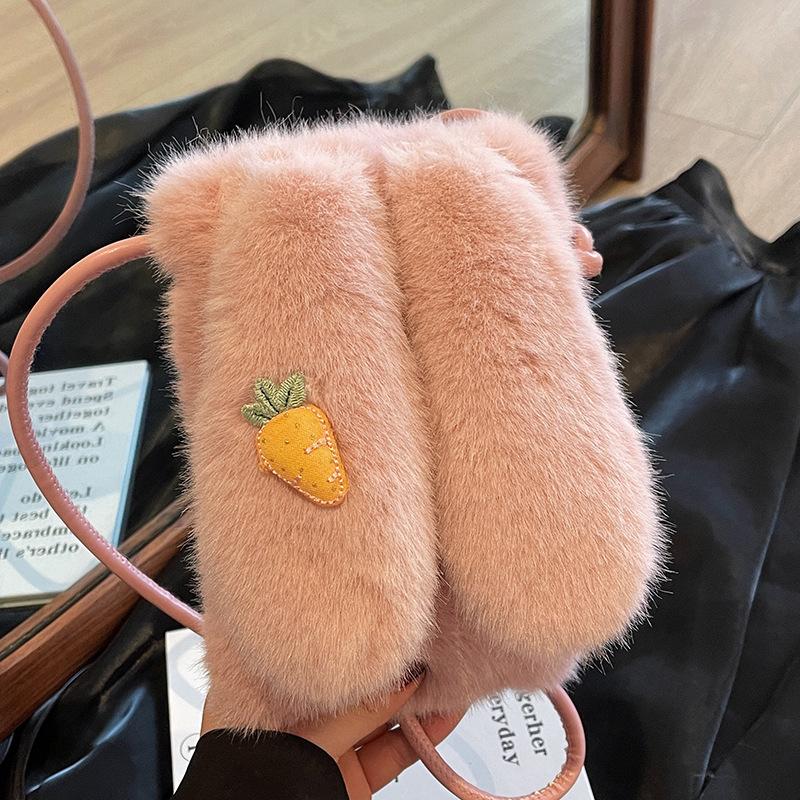 Cute Plush Bag Women'S Trendy Fashion Versatile Shoulder Messenger Bag Women'S Mobile Phone Bag Women