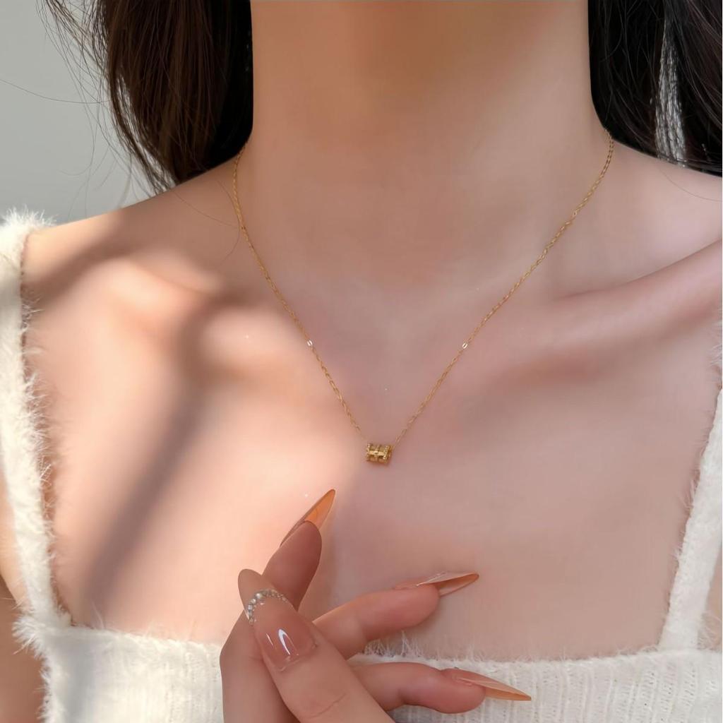 S925 Sterling Silver 18K Gold Plated Agate Pendant Necklace - Versatile, Elegant Fashion