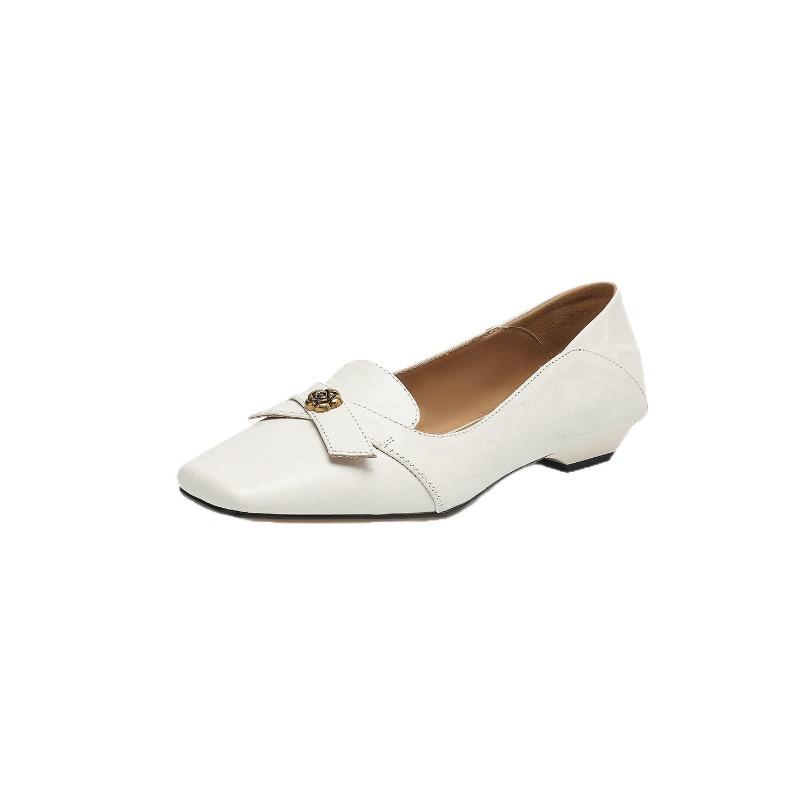Cowhide version, genuine leather retro bow, one pedal, shallow mouth single shoes, women's camellia commuting small leather shoes