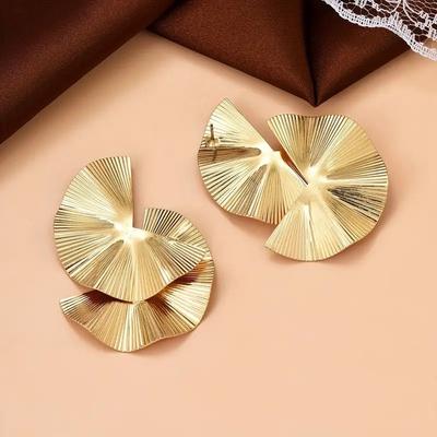 Overlapping Ginkgo Biloba Stud Earrings Twill Tassel Decoration Fashion Exquisite Elegant Alloy Versatile