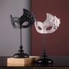 European Creative Vintage Mask Resin Figurines Accessories Art Home Room Desk Decoration Items Office Club Bar Furnishing Decor