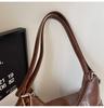 Women's Large Capacity Versatile Tote & Shoulder Bag for Casual Outdoor Commuting
