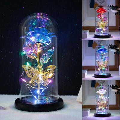 Lampe LED artificielle en forme de rose avec papillon et rose colorée, idéale comme cadeau pour femmes et filles