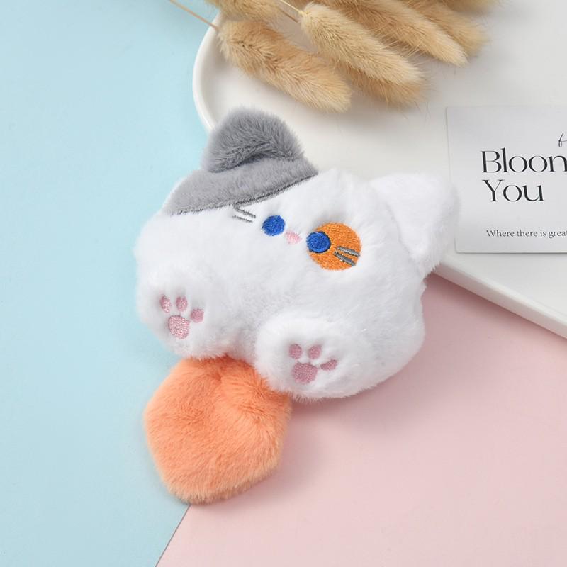 Squeaky Kitten Plush Pendant: Cute Cartoon Kitty Brooch Keychain Accessory