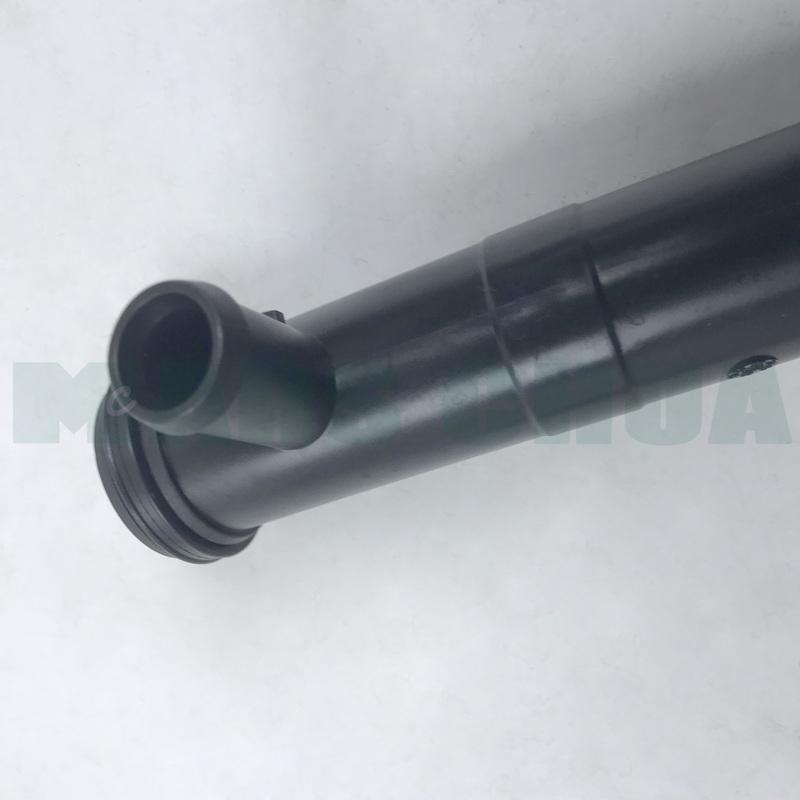 03F121065A engine coolant water pipe is suitable for Volkswagen Beetle, Caddy, Golf and Jetta.