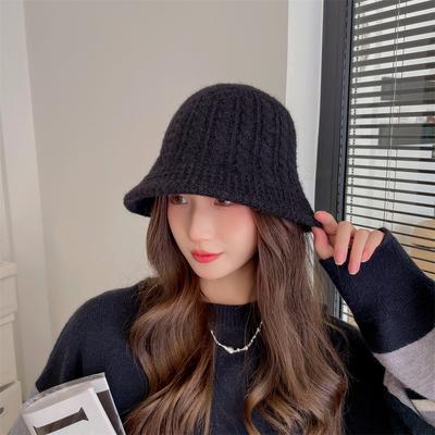 Retro Solid Color Bucket Hat Women's Versatile Plush Knitted Bucket Hat Winter Warm Washbasin Hat Women