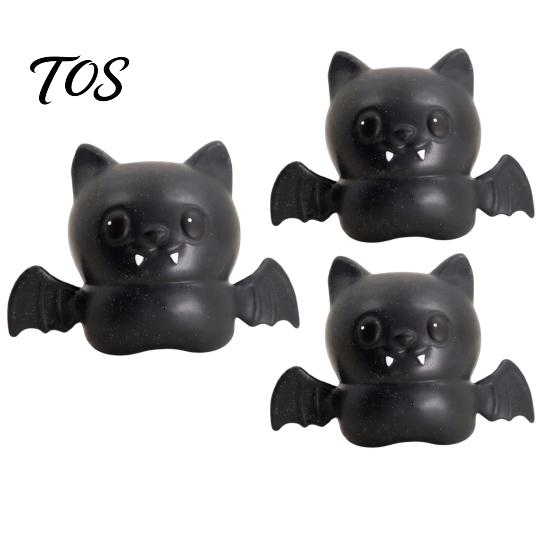 Stress Relief Bat Toy Halloween Glitter Squeeze Ball, Soft TPR Slow Rising Fidget Gothic Style Party Favor for Anxiety Relief, Cute Decompression