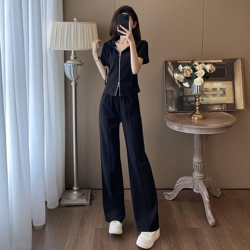 Xiaoxiangfeng Sports Suit Women's Summer Fashion Hooded Short-sleeved Top Wide-leg Pants Two-piece Set