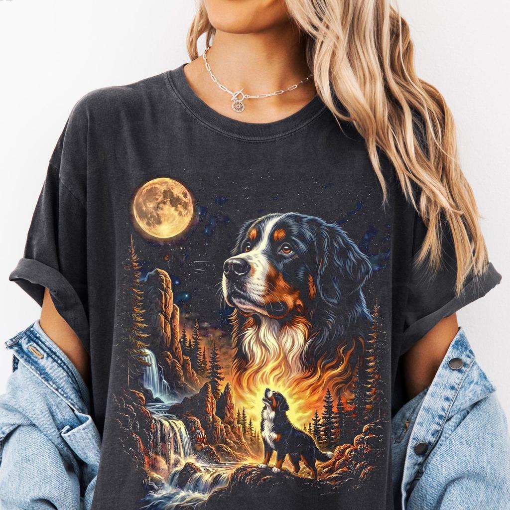 Berner Sennenhund Shirt. Berner Sennenhund Retro T-Shirt. Heulender Hund Mond Shirt. Übergroßes Geschenk für Hundeliebhaber. Berghund Geschenk. Vintage Hundeshirt