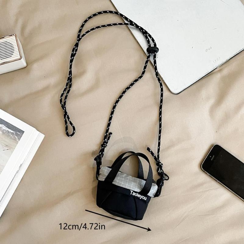 Mini Tote Bag Universal Nylon Headphone Bag Niche Design Coin Purse Mini Handbag Messenger Bag Shoulder Bag