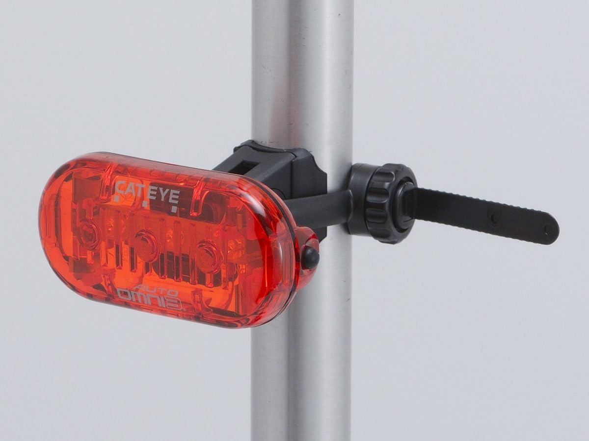 Sagisaka Tail Light OMNI3 AUTO Bicycle Waterproof Black Width 75 Width 75 x height 35 x depth 20mm чёрный