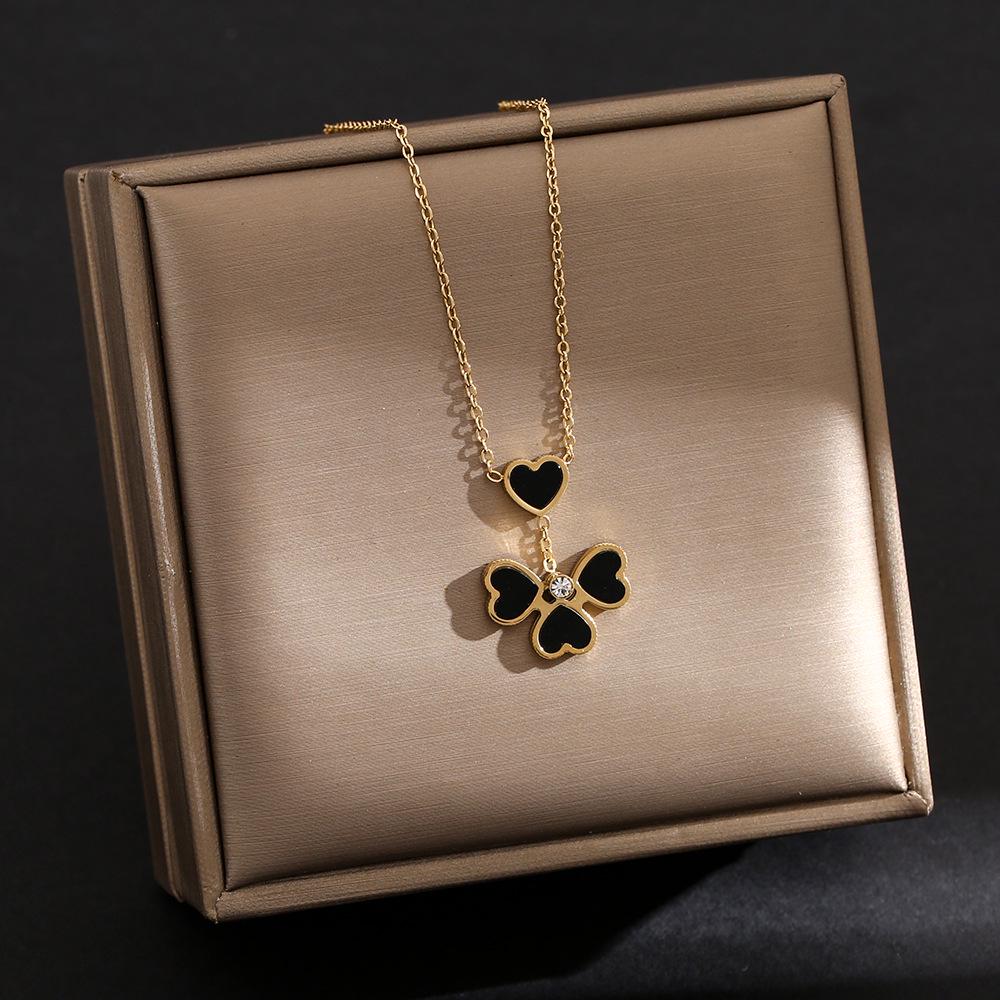 Elegant Gold-Plated Chinese-Style Four-Leaf Clover Necklace with Imitation Hetian Jade Pendant for Women