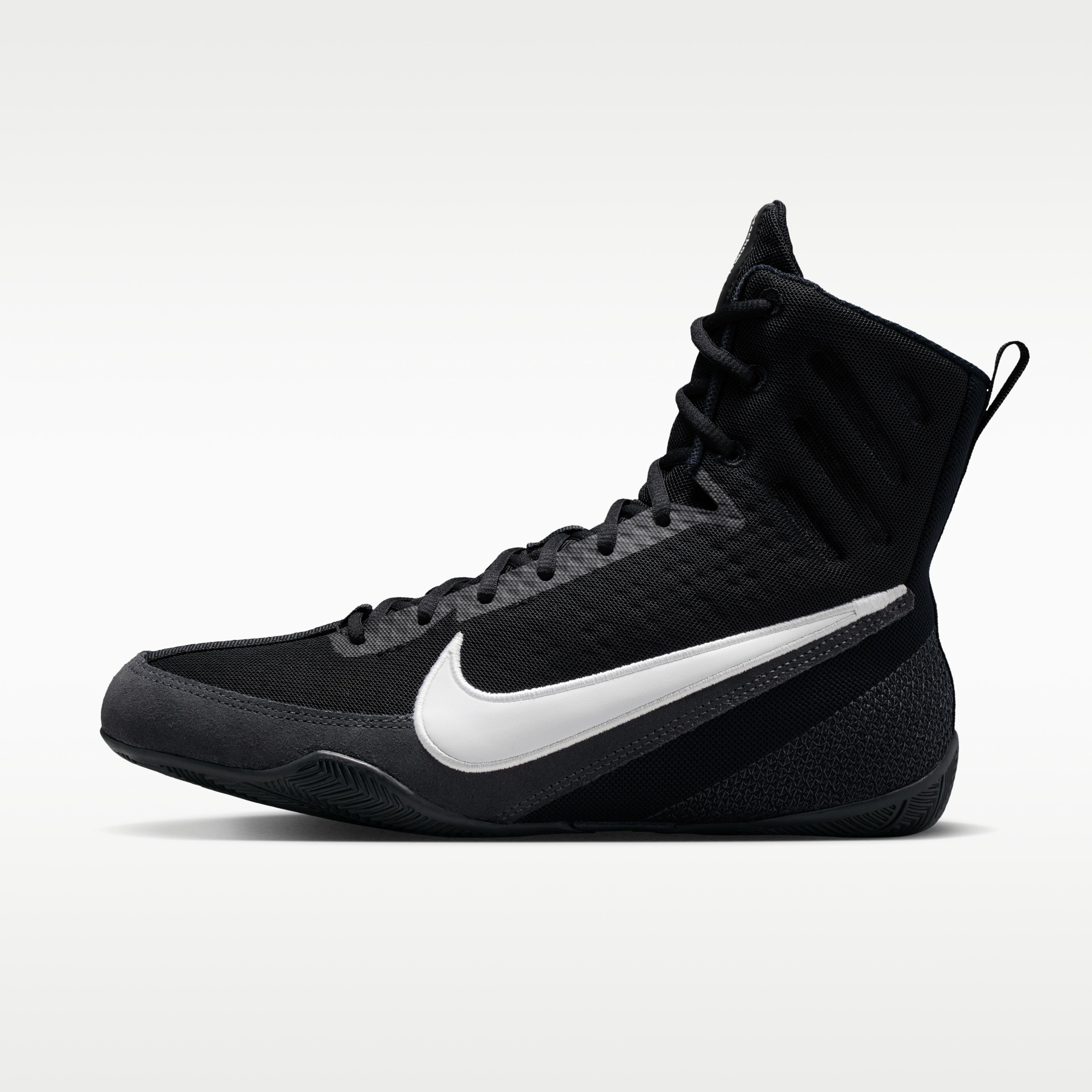 Nike Machomai 3 Black White 38