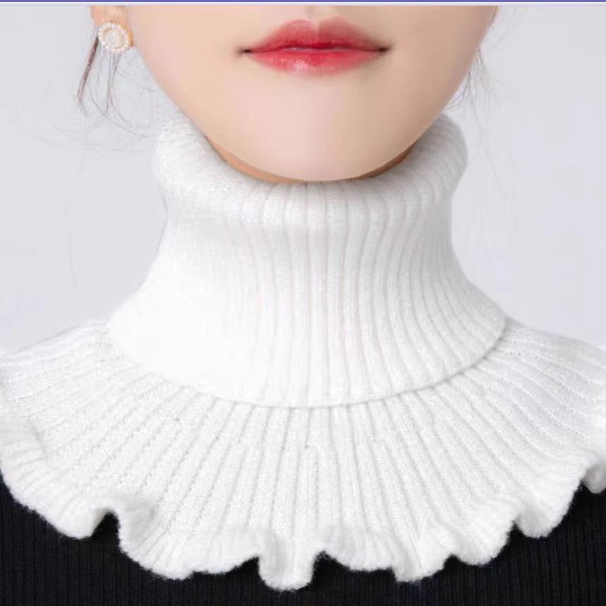 Women's Cozy Cervical Neck Warmer Snood – Soft Core-Spun Yarn Pullover for Fall & Winter