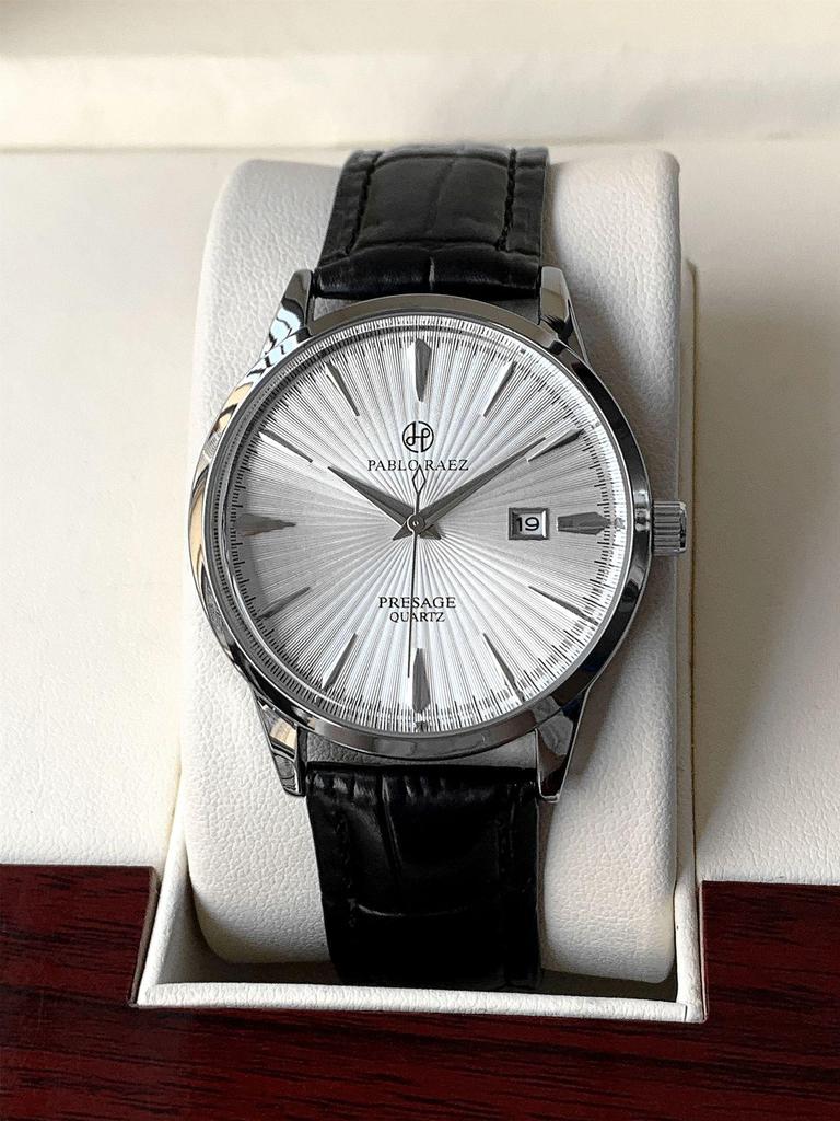 Men's Business Waterproof Quartz Wristwatch with Sweep Second Hand and Calendar
