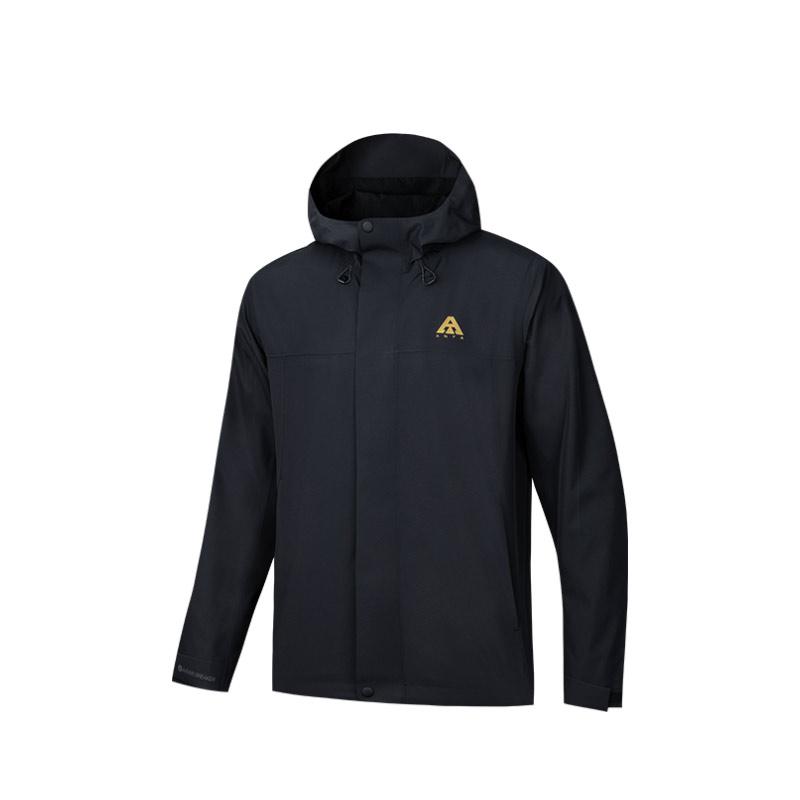 

Anta Куртка мужская Water Shell TD Earth Shell 2.0 ветрозащитная водонепроницаемая дышащая с капюшоном черная 952437617-7 L