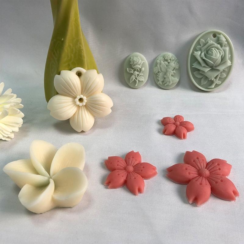 Formička na fondán ve tvaru květu Formička na sušenky DIY Kreslená lisovací forma na pečení Nástroje na narozeninové sušenky Nástroje na zdobení dortů