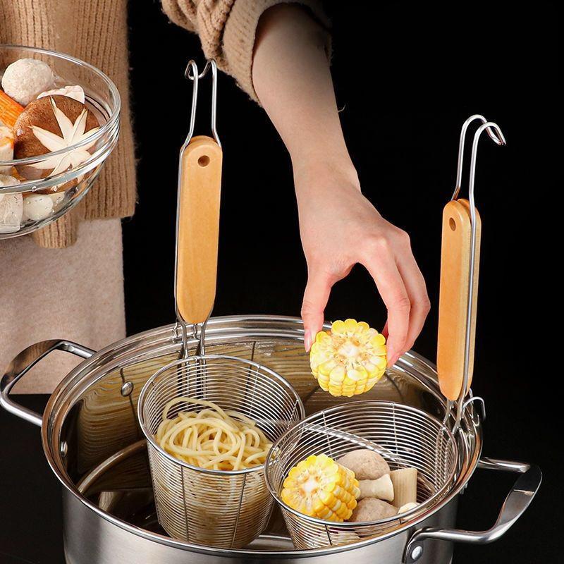 Passoire en acier inoxydable pour marmite avec manche en bois, filtre pour écumoire alimentaire, panier à friture suspendu, passoire de cuisine, cuillère