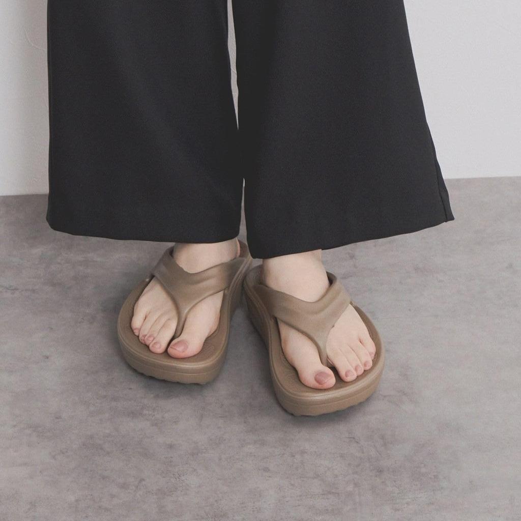 Himiko NICAL Recovery Thong Sandals, 554209 Brown LL