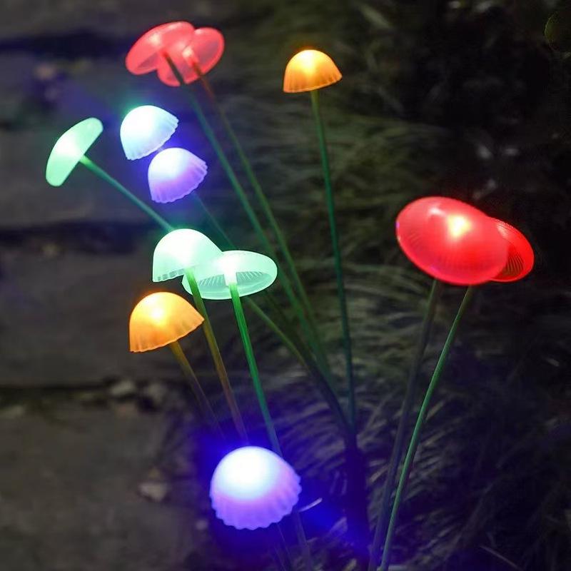Solar Mushroom Jellyfish Light: Outdoor Decorative Light with Steady and Flashing Colors