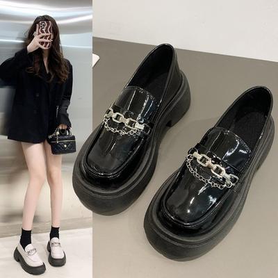 Loafers Women Platform Flats Autumn New Metal Design Dress Comfort Retro Elegant Shoes Walking Single Shoes Large Size D271