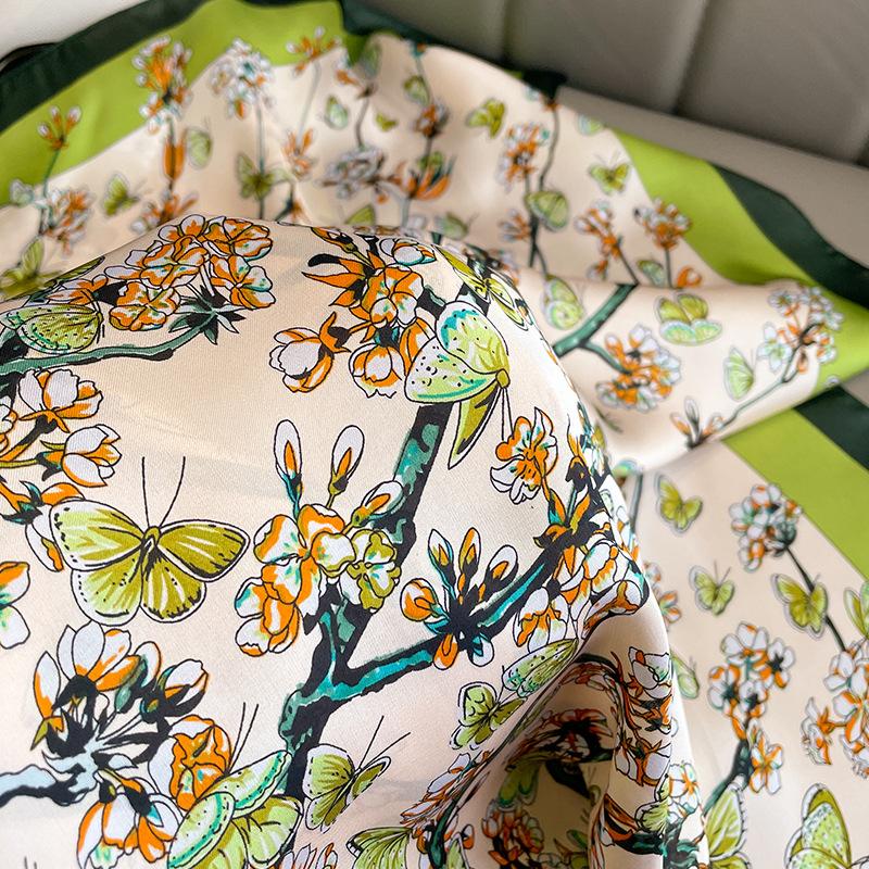 Luxus Floral Schmetterling Print Seiden Quadratisches Tuch Damen Weiches Satin Kopftuch Halstuch Stirnband Dame Foulard Dekorieren Taschentuch