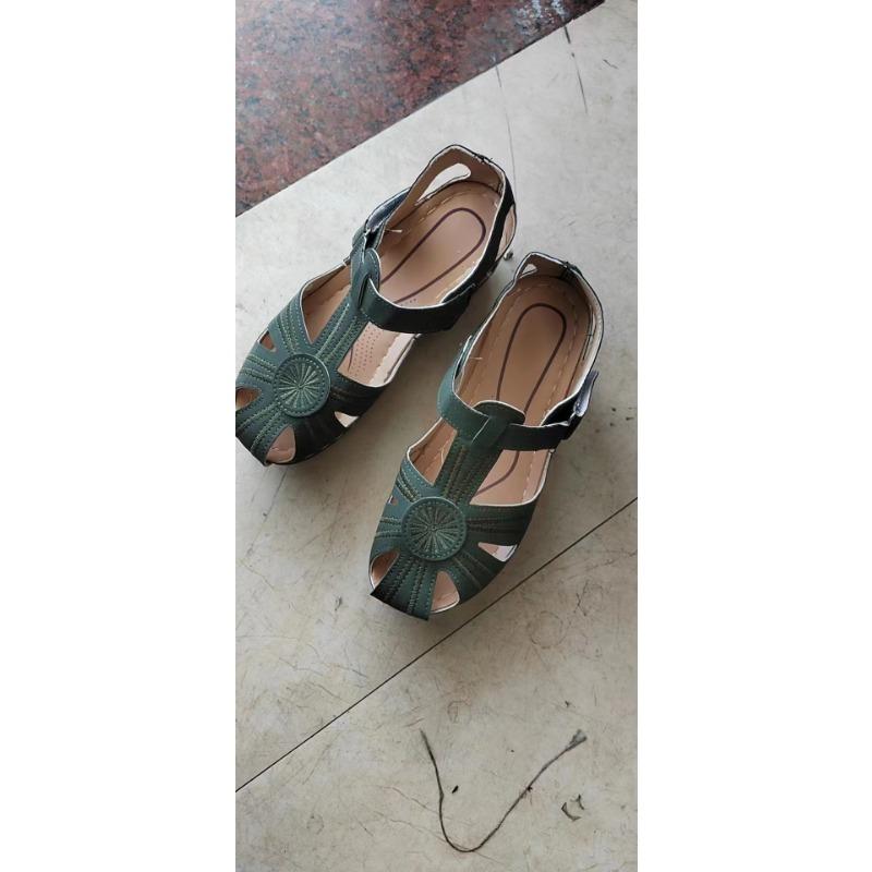 

New spring and summer hollow flat sandals women s car line casual wedge sandals snals 43