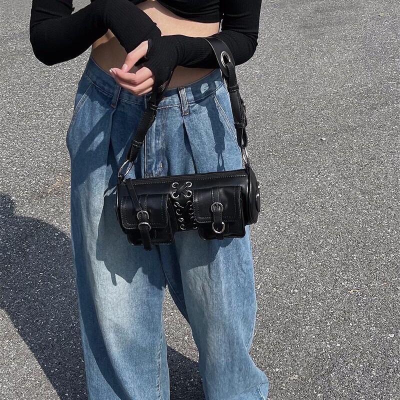 New Retro Style Hot Girl Underarm Bag Commuter High-Quality Texture Crossbody Baguette Bag Strap Single Shoulder Cylinder Bag Fashion