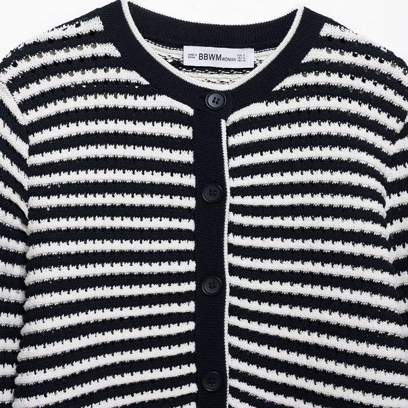Kaslead New Women clothes Western Style Laminated Decoration Stripe round Neck Knitted Outerwear 4331020 104