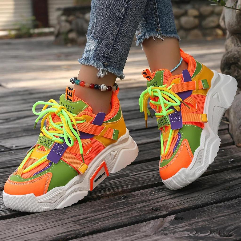 Mode Frauen Turnschuhe Mesh Patchwork Lace Up Flache Outdoor Wanderschuhe Frauen Frühling und Herbst Bequeme Atmungsaktive Turnschuhe Frauen