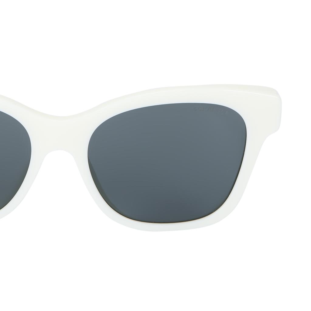 Chanel Fashionable Minimalist Square Sunglasses With Glass Pearls Unisex sunglasses CH5482H-C1255