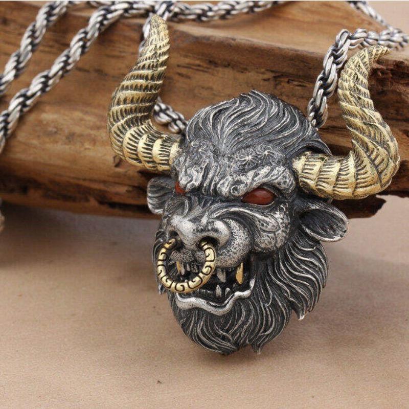Fashionable Personalized Retro Domineering Bull Head Pendant Necklace