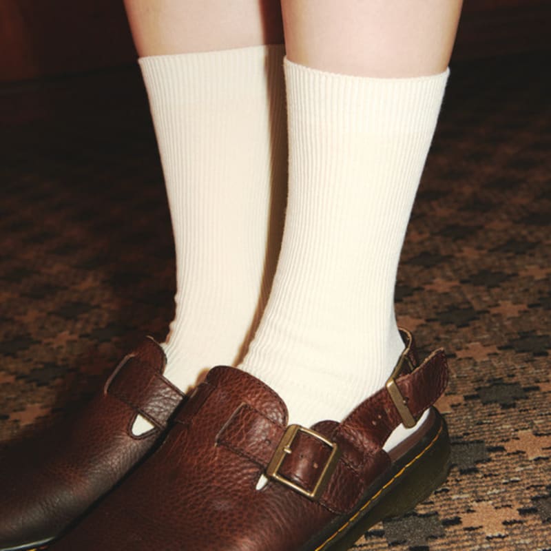 I Hate Monday Essential Socks Ivory