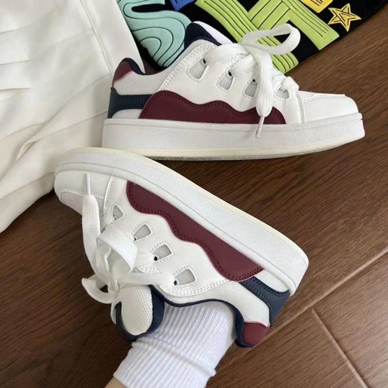 Casual Sports Board Shoes Versatile Fashion White Shoes Autumn New Student Bread Shoes Women