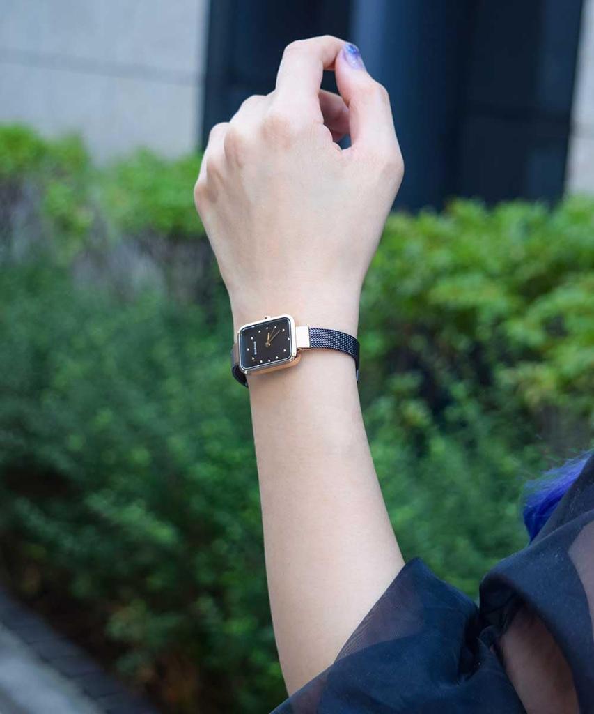 Montre simple de conception danoise nordique BERING importée et verre saphir cadeau cadeau Japon limité classique Petit collection ceinture en maille d'acier inoxydable