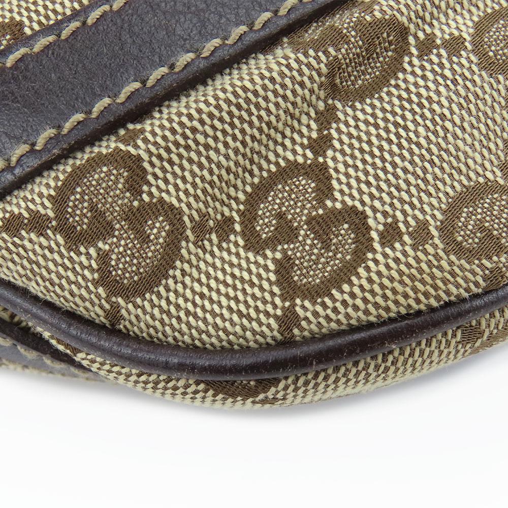 Gebrauchte GUCCI Schultertasche 203257 Abbey GG Canvas beige Dunkelbraun Diagonal getragen