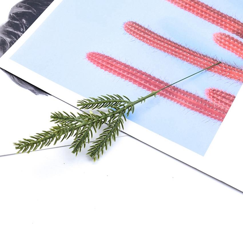 10/15pcs Artificial Plant Cheaper Christmas Tree Pine Needles New Year Decor Home Outdoor Garden Scrapbook Diy Gift Candy Box