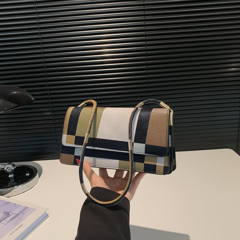 Stylish Women's Handheld Small Bag Summer New Fashionable Shoulder Bag In Elegant Colors