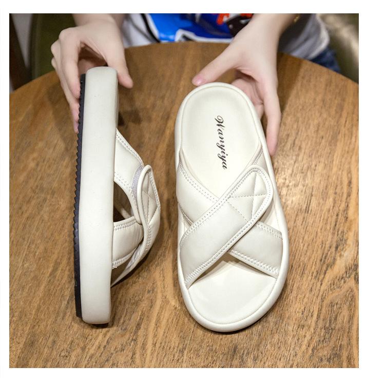 2025 New European and American Fashion Flats Comfortable and Trendy Solid Color Soft-soled Flat-soled Cool Slippers Women's Shoes Cool Slippers