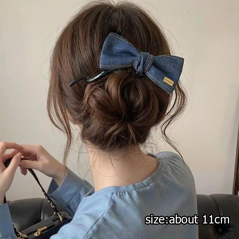 

Gold Logo Bow Twist Clip - 2025 Premium Flat Hairpin For Back-Of-Head Updos, No-Scalp-Pressure Grip Clip