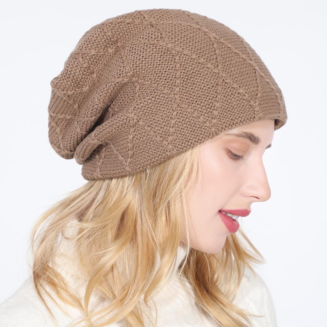 

Новая женская вязаная шапка-пуловер, однотонная сетчатая плюшевая шерстяная шапка с бриллиантами, осенне-зимняя кепка для защиты ушей OneSize хаки