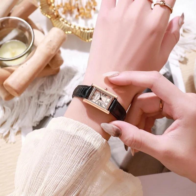 Fashion Elegant Design Rectangle Roma Dial Leather Quartz Watches Movement Business Dress Ladies Watch New Relogio Feminino
