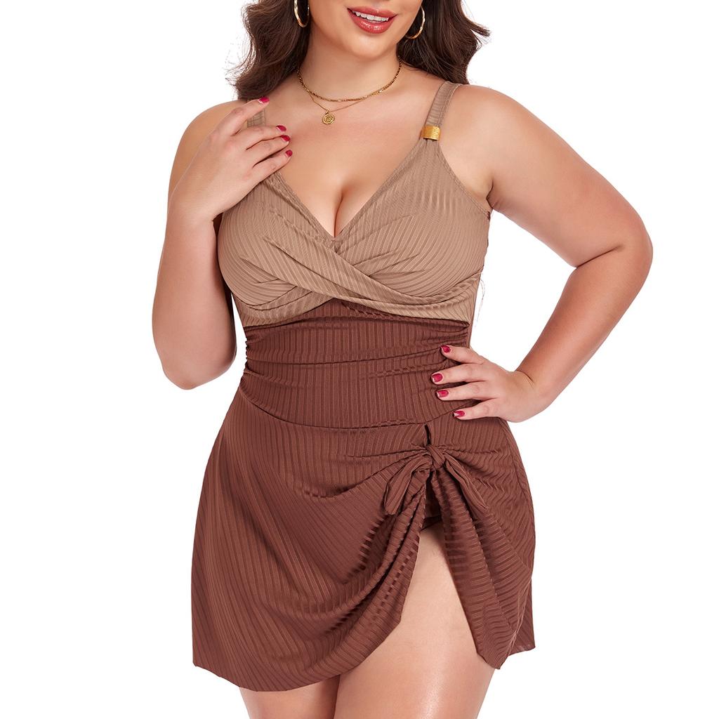 New Arrivals: Western-Style Plus-Size Swimwear — Women's One-Piece Swimsuit (Bikini Style) with Body-Flattering, Slimming Coverage