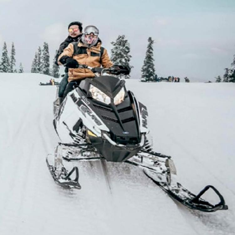 Universal Adjustable Snowmobile Bumper Hitch set rusts  resistant Snowmobile Hitch for Secure Towing & Enhanced Safety