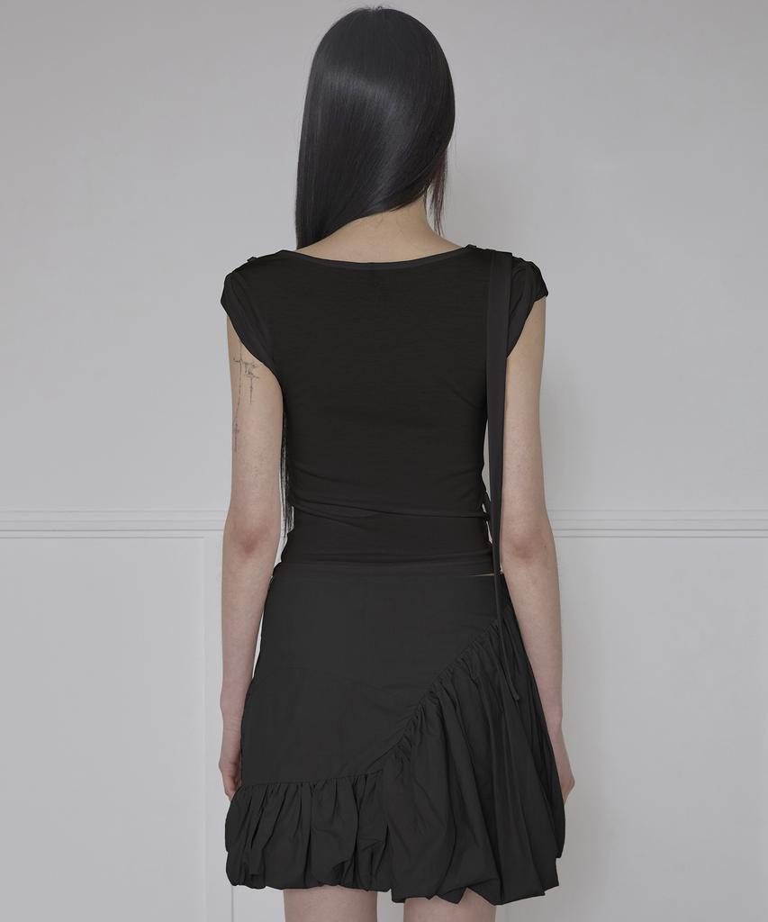 Peulleeoeob Asymmetrical Draped Strap Roll-Up T-Shirt (Fl-170_Black)