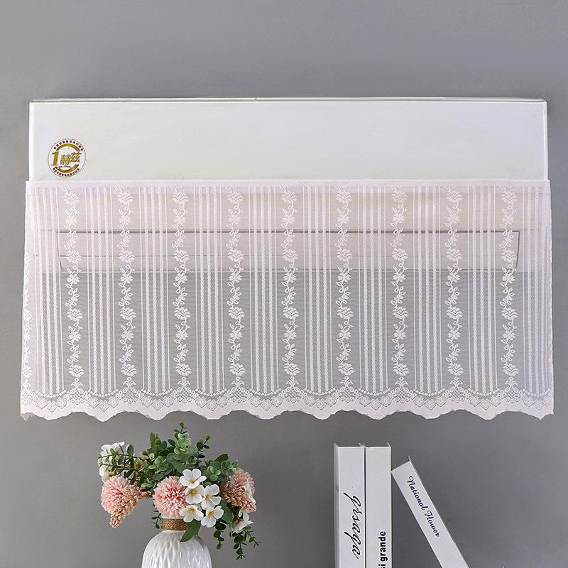 Biely čipkovaný kryt na klimatizáciu 1,5 HP - Elegantná ochrana proti prachu a vetru do spálne.