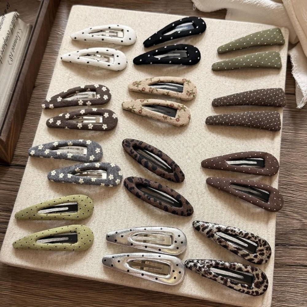 1 Pair French Style Fabric Hair Clips Oval Shape Floral Barrette Sweet BB Hair Clip for Women